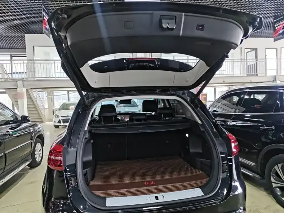 Hongqi Hongqi HS5
