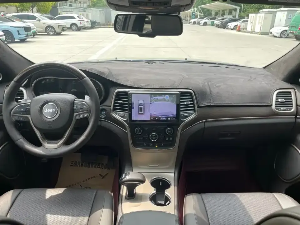 Jeep Grand Cherokee (Import)