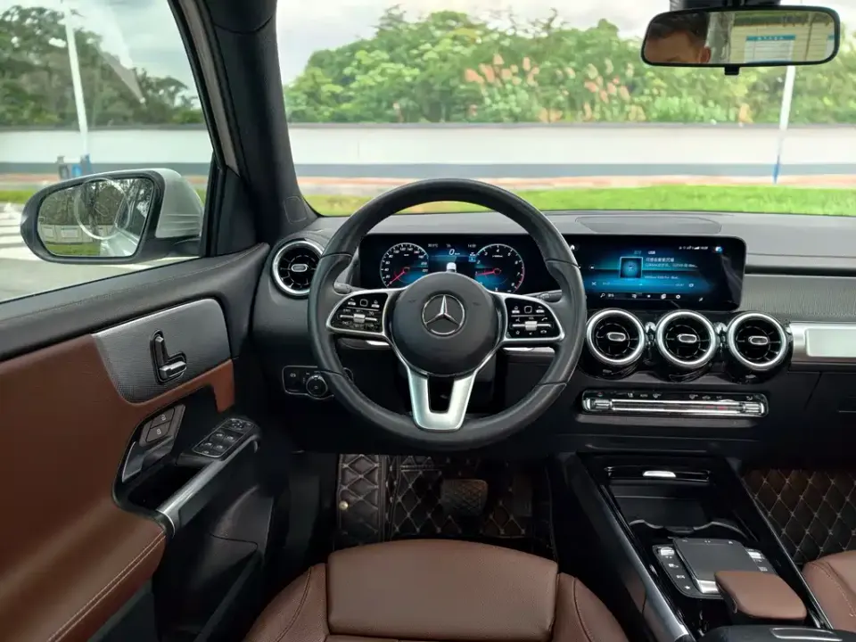 Mercedes-Benz GLB