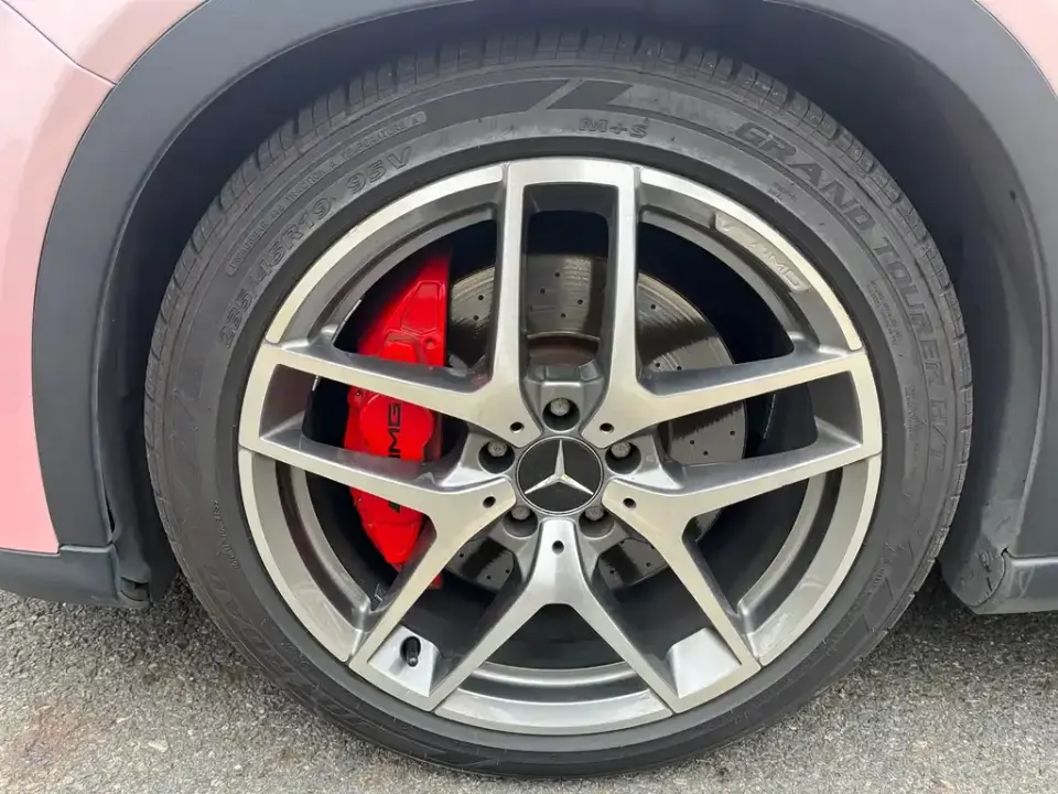 Mercedes-Benz GLA AMG