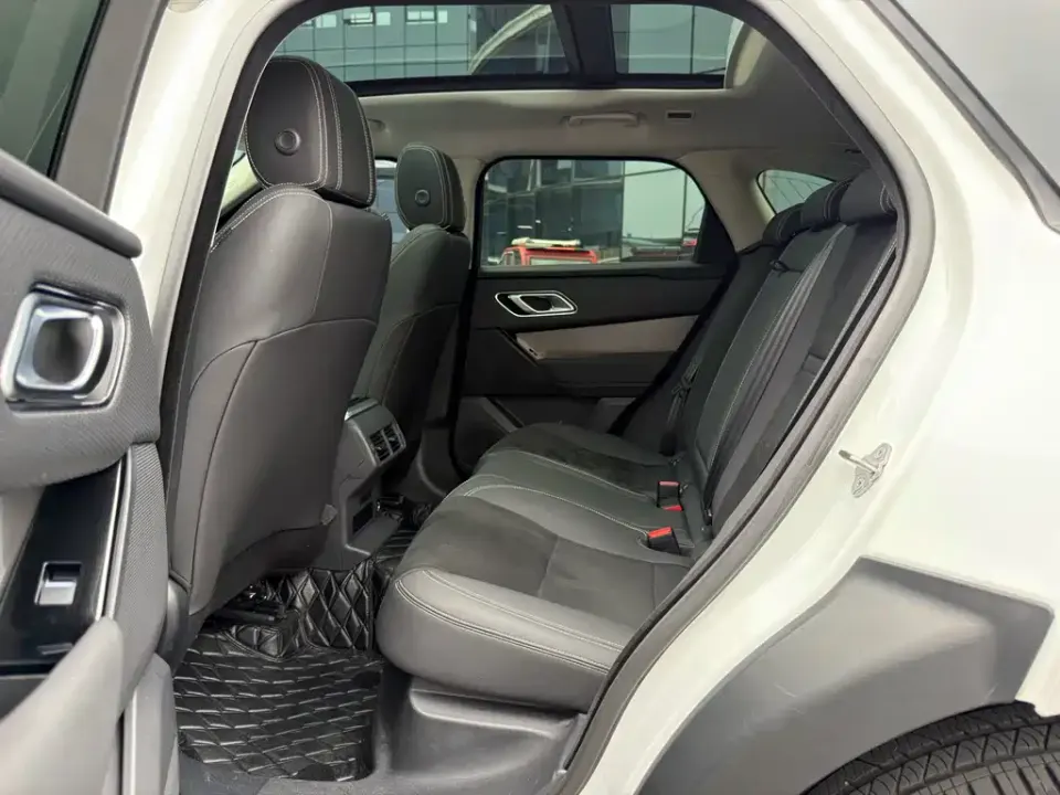 Land Rover Velar