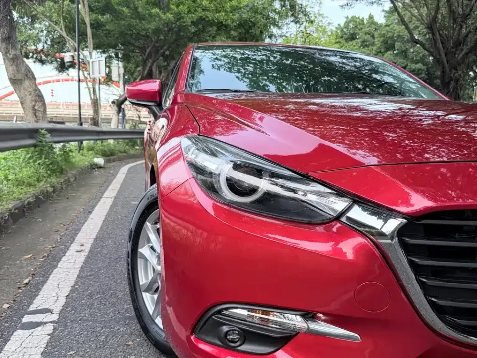 Mazda 3 Axela