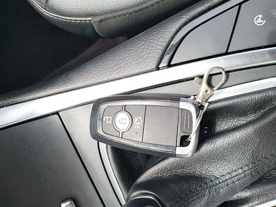 Ford Edge