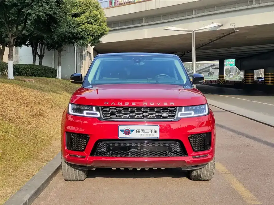 Land Rover Sport