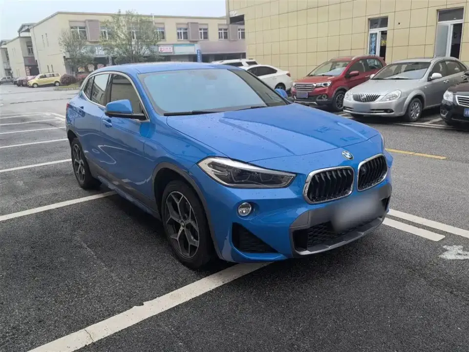 BMW X2 (Import)