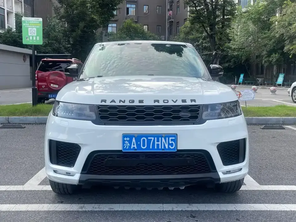Land Rover Sport