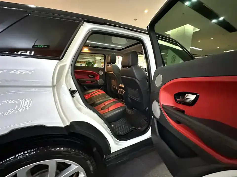 Land Rover Evoque (Import)