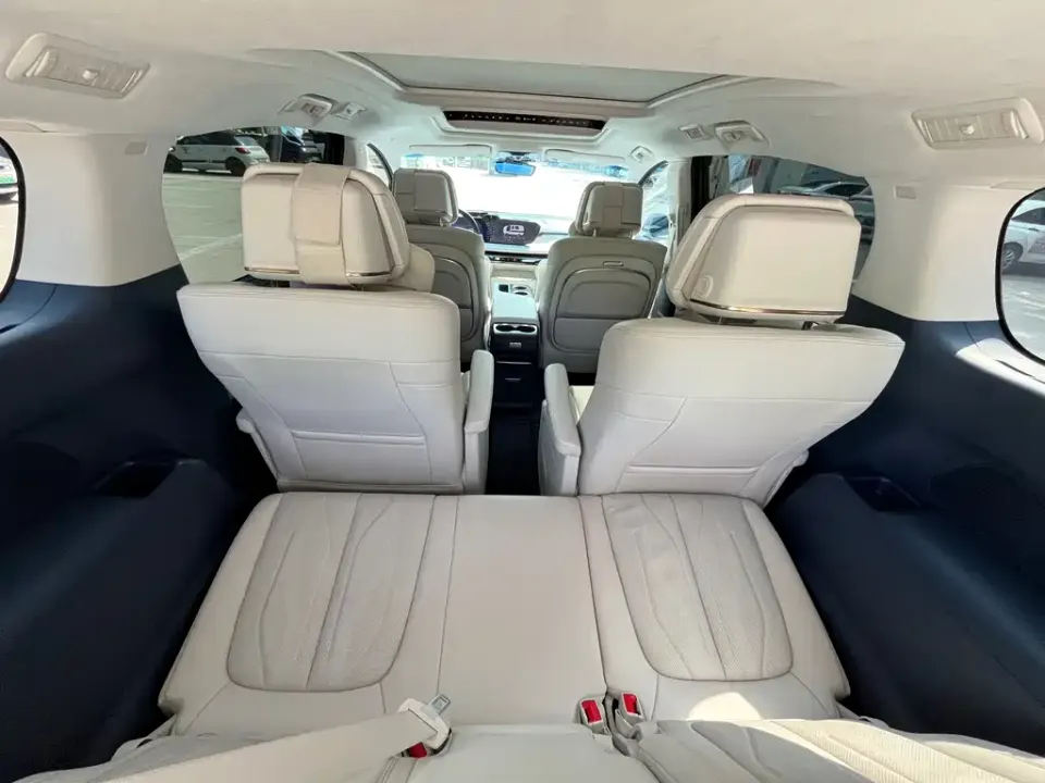 Buick GL8 Hybrid