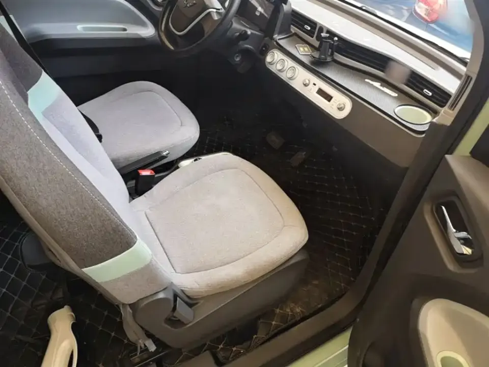 Wuling MINIEV