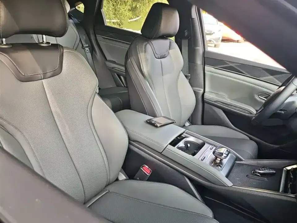 BYD Qin L