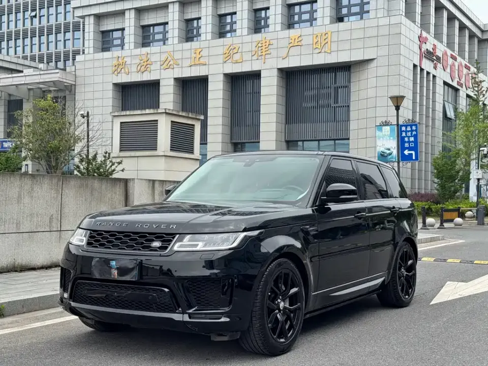 Land Rover Sport