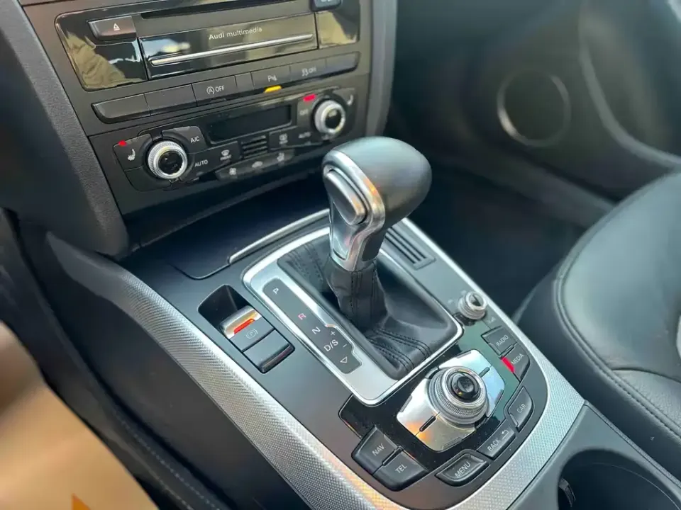 Audi A4 (Import)