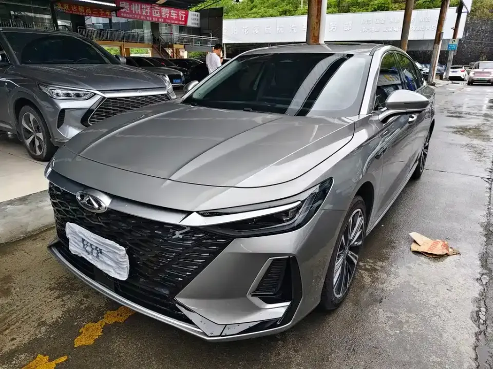 Chery Arrizo 8