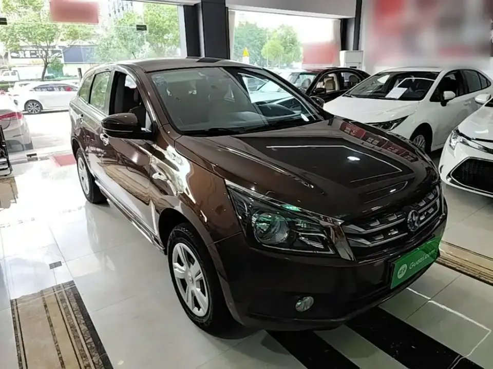 Venucia T70