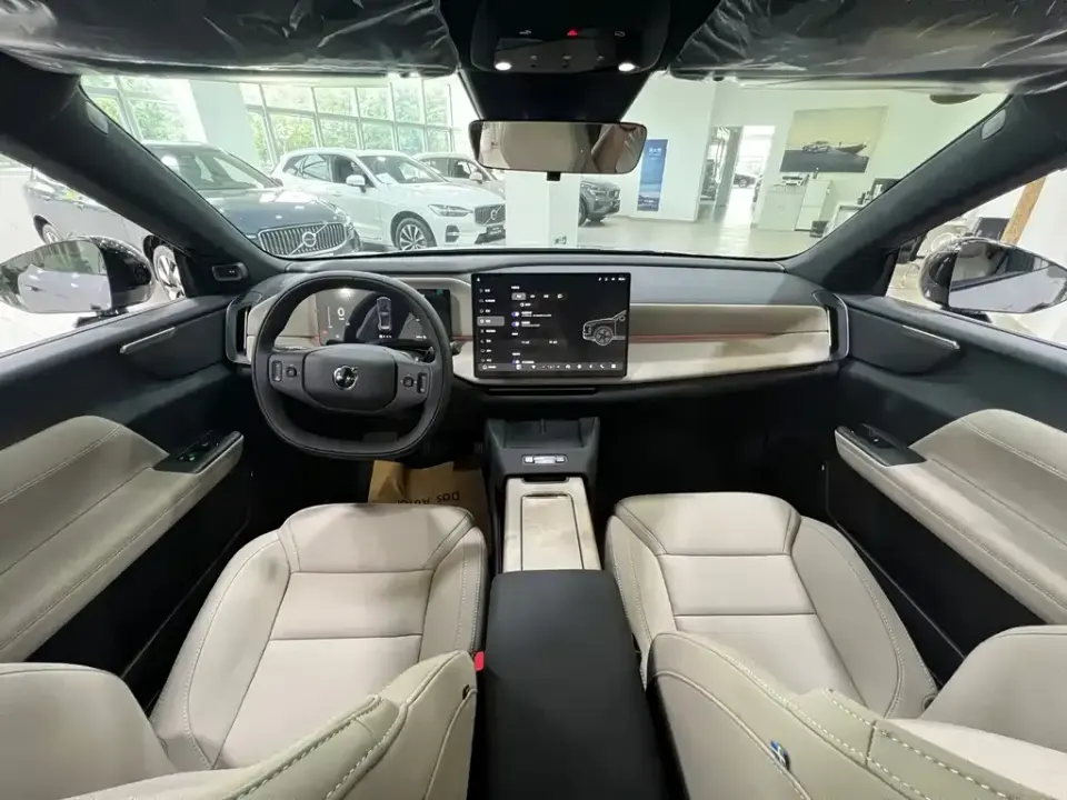 Volvo XC70 PHEV