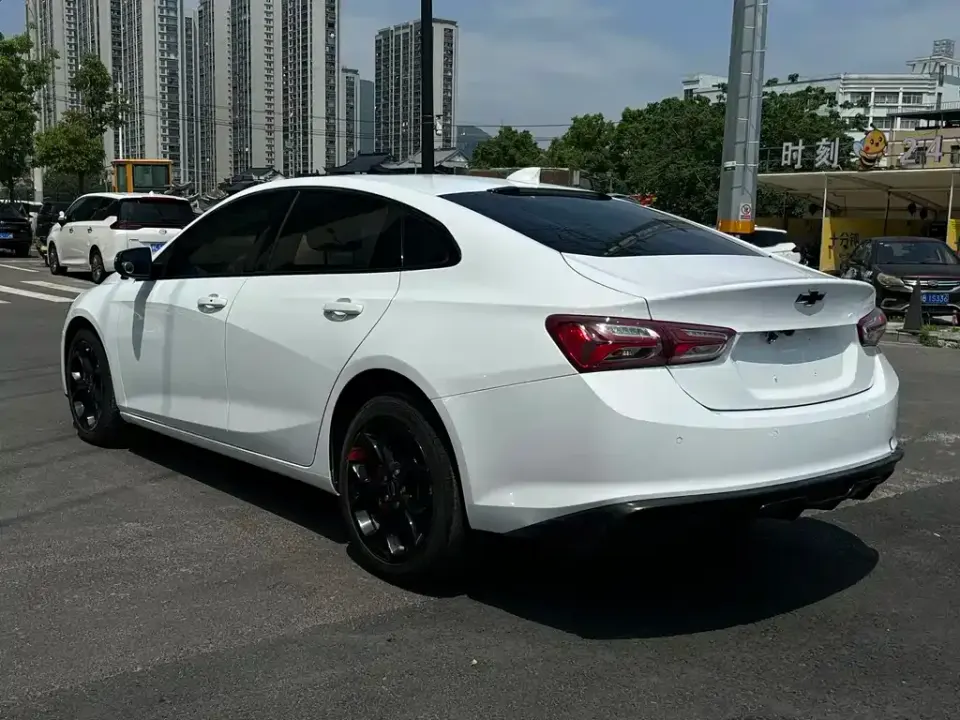 Chevrolet Malibu XL