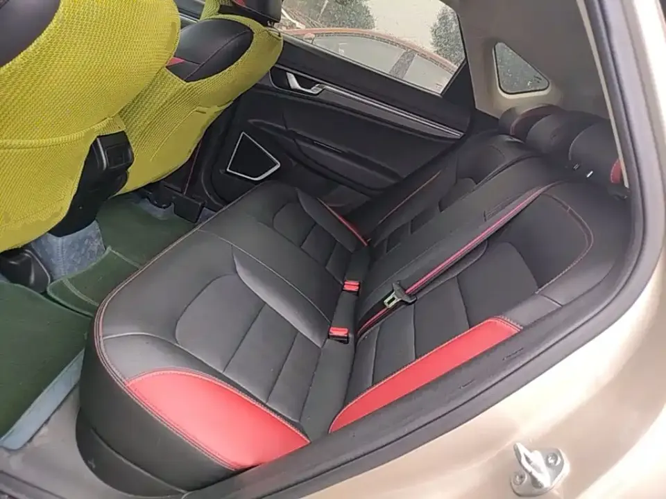 Geely Emgrand GS
