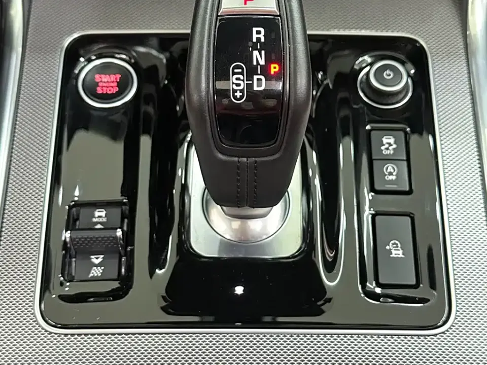 Jaguar XEL