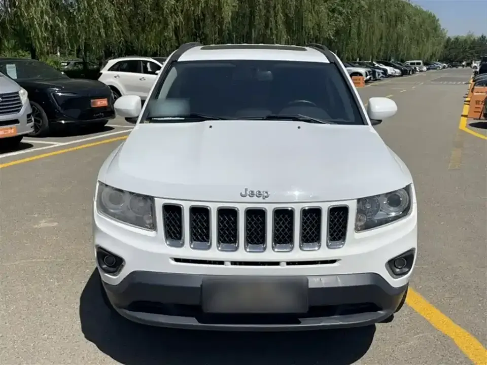 Jeep Compass (Import)