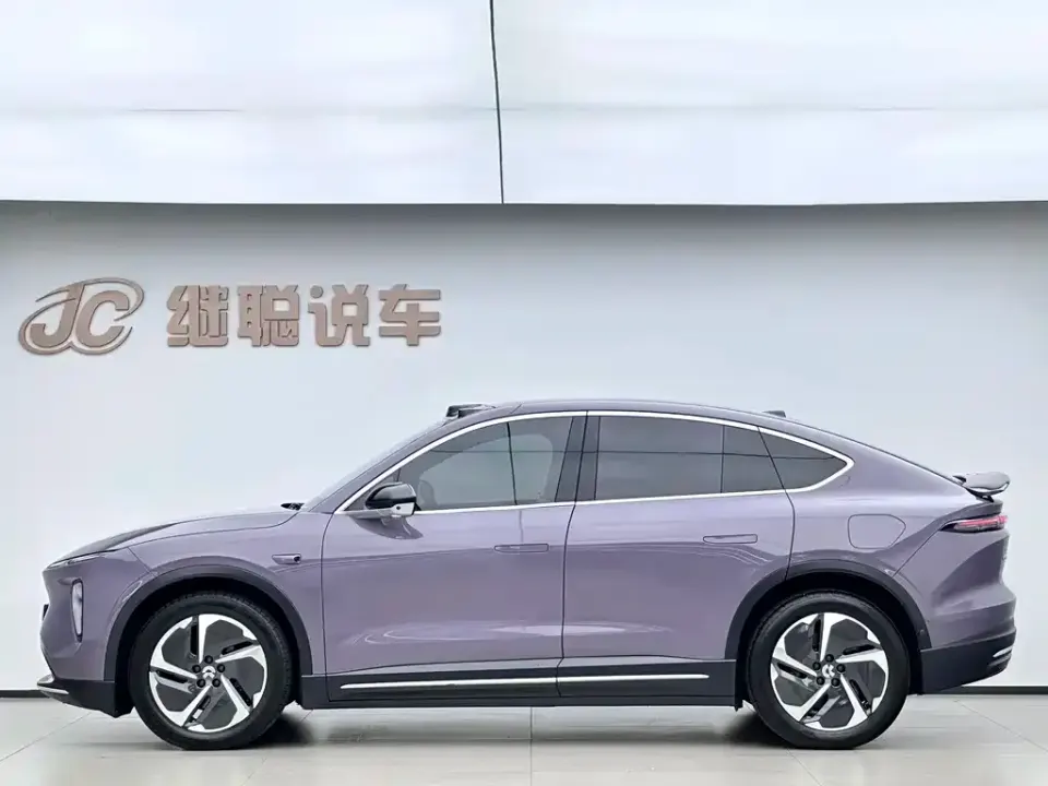 Nio EC6