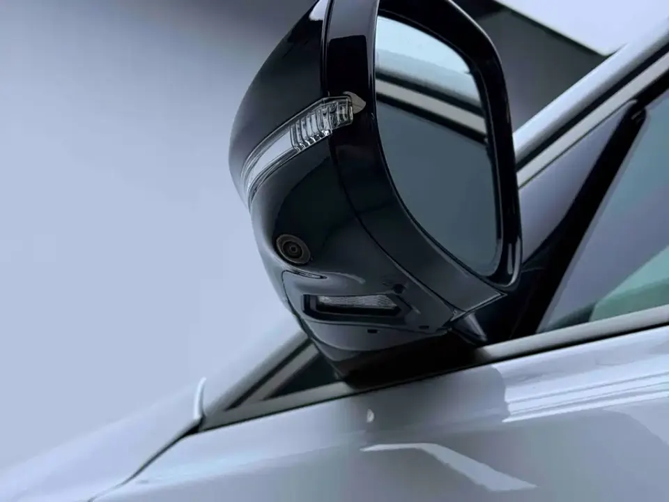 Jaguar XFL