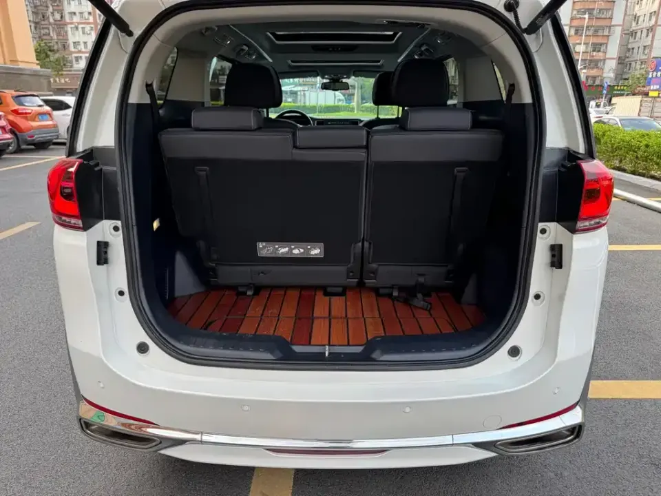 GAC Trumpchi M8