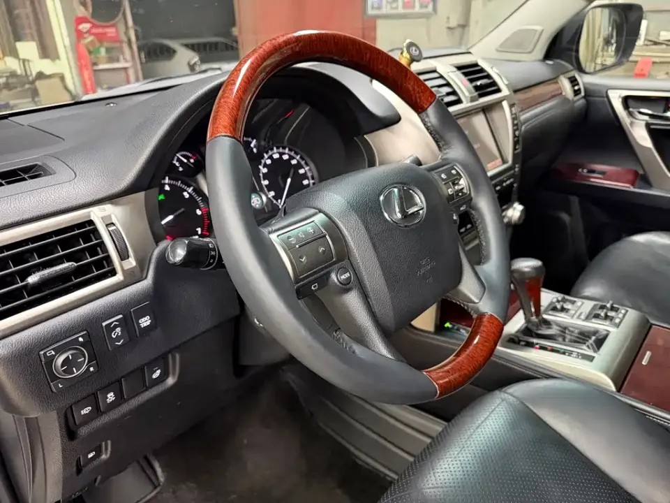 Lexus GX