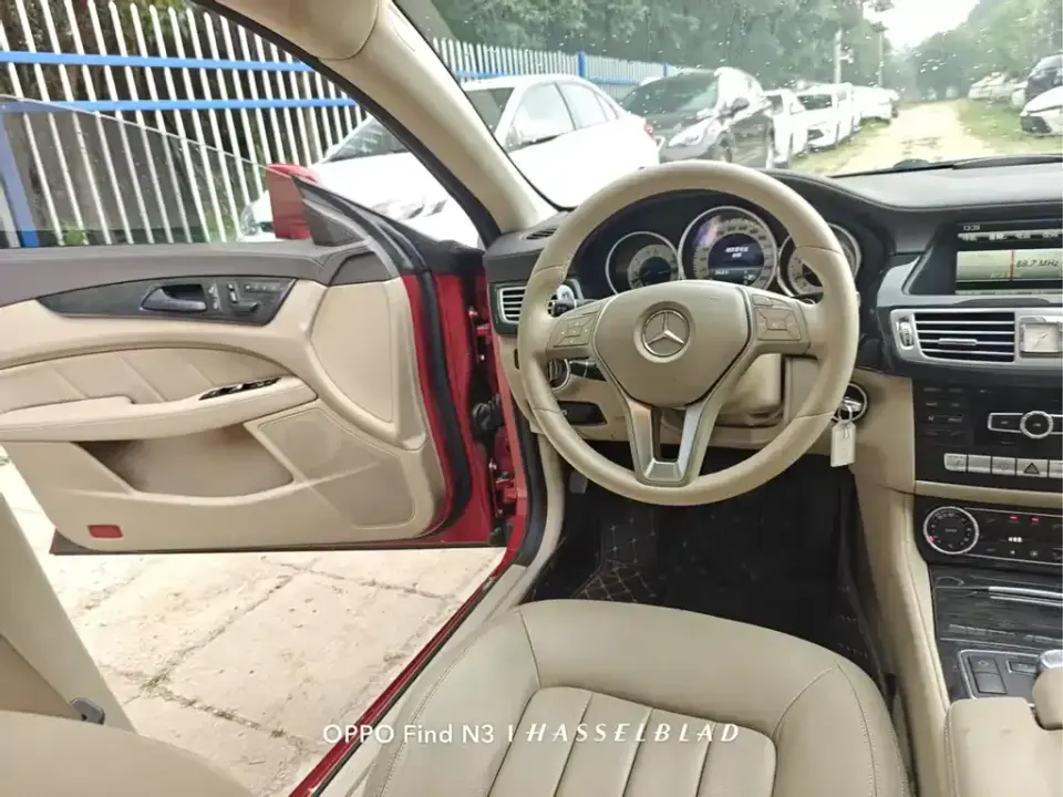Mercedes-Benz CLS