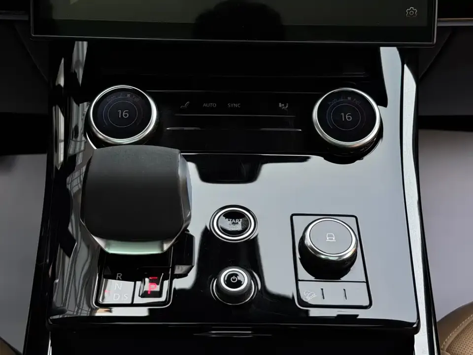 Land Rover Sport