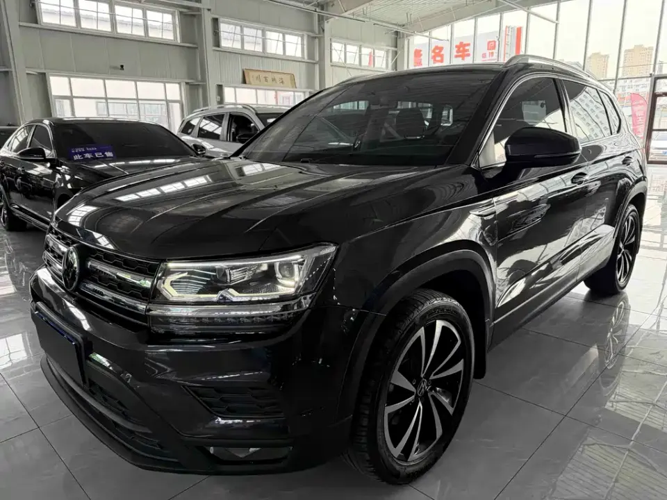 Volkswagen Tharu