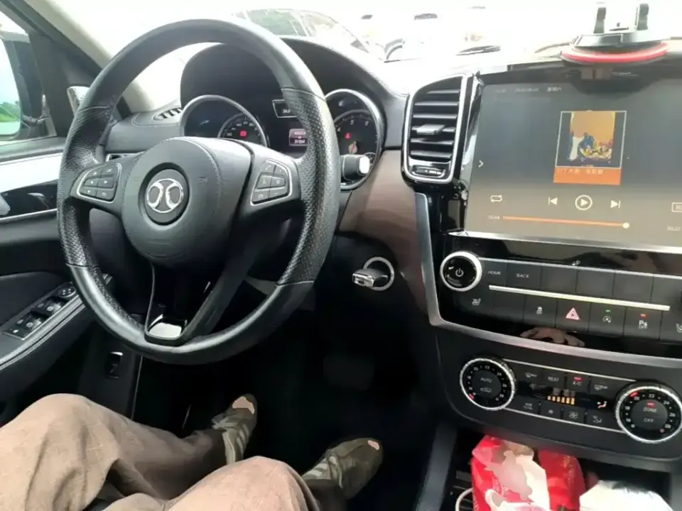 Beijing Off-Road BJ90