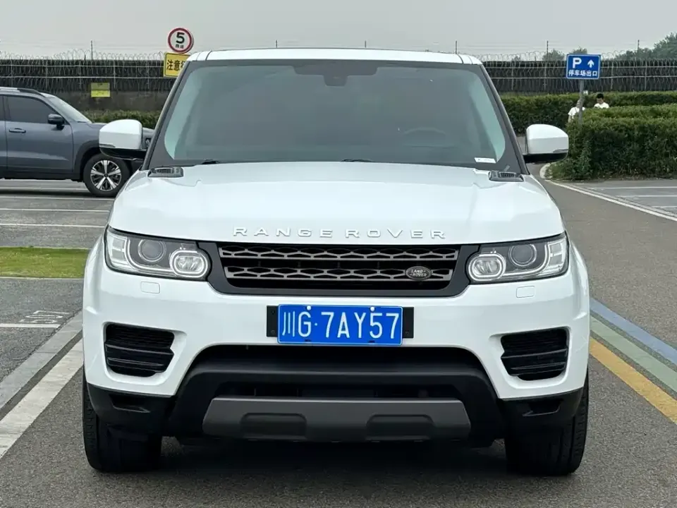 Land Rover Sport