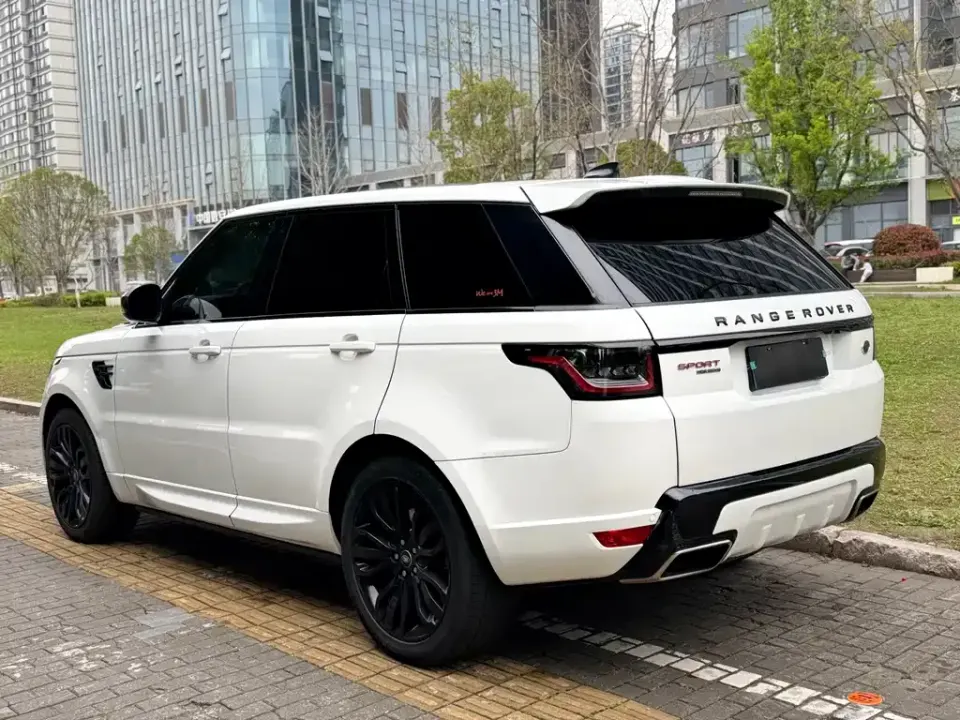 Land Rover Sport