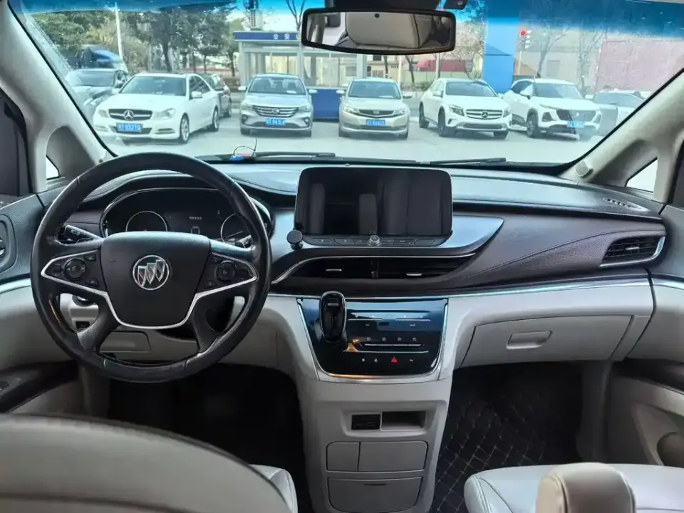 Buick GL8