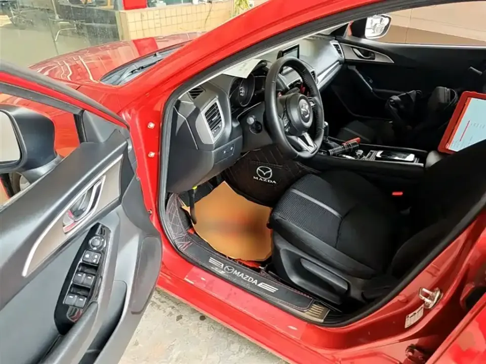 Mazda 3 Axela