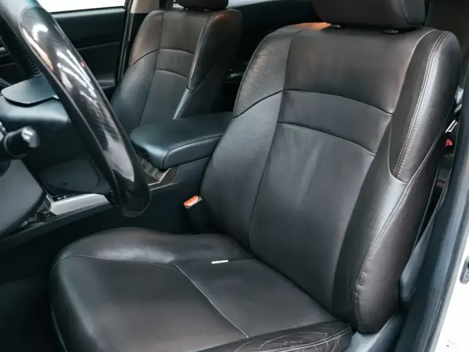 Toyota Reiz