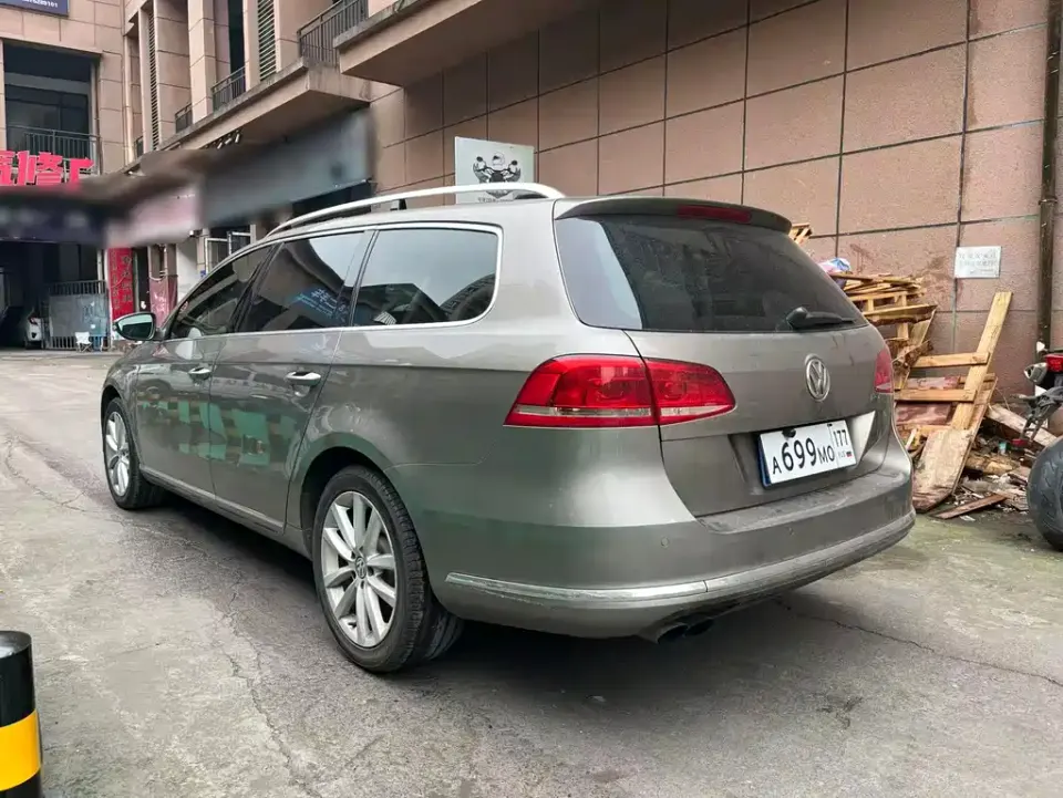 Volkswagen Magotan (Import)