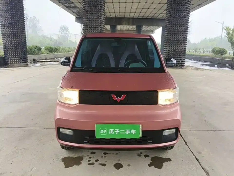 Wuling MINIEV