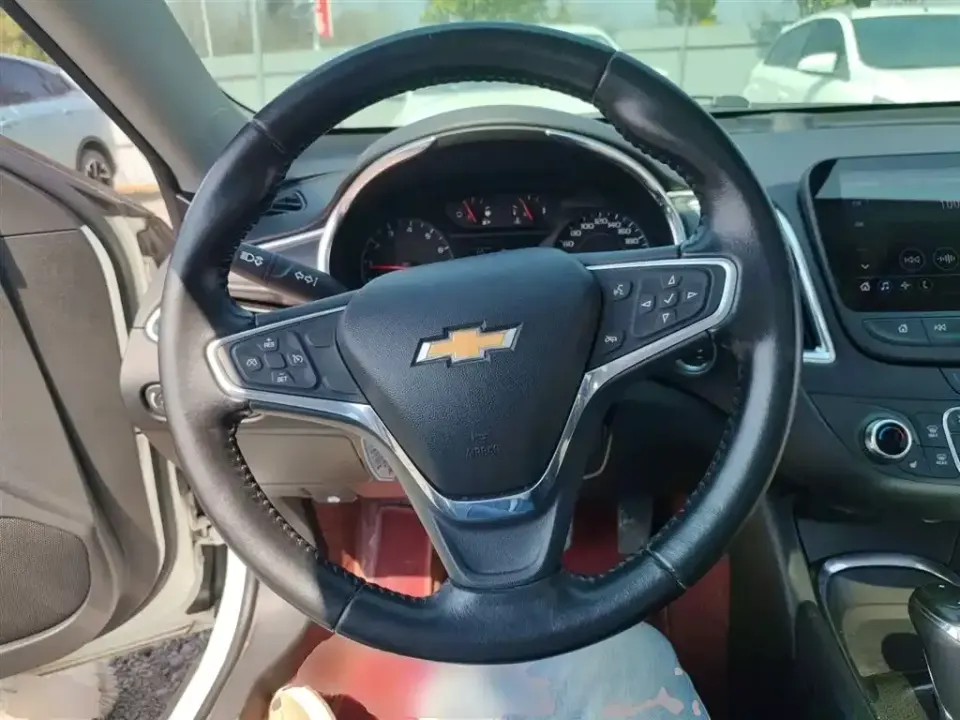 Chevrolet Malibu XL