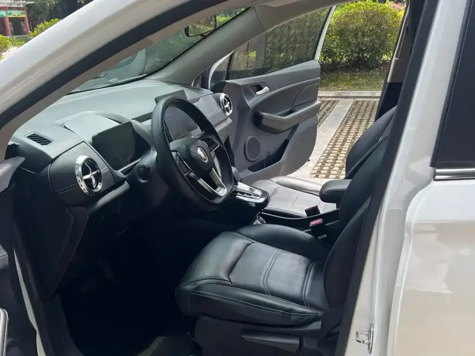 BYD Yuan EV