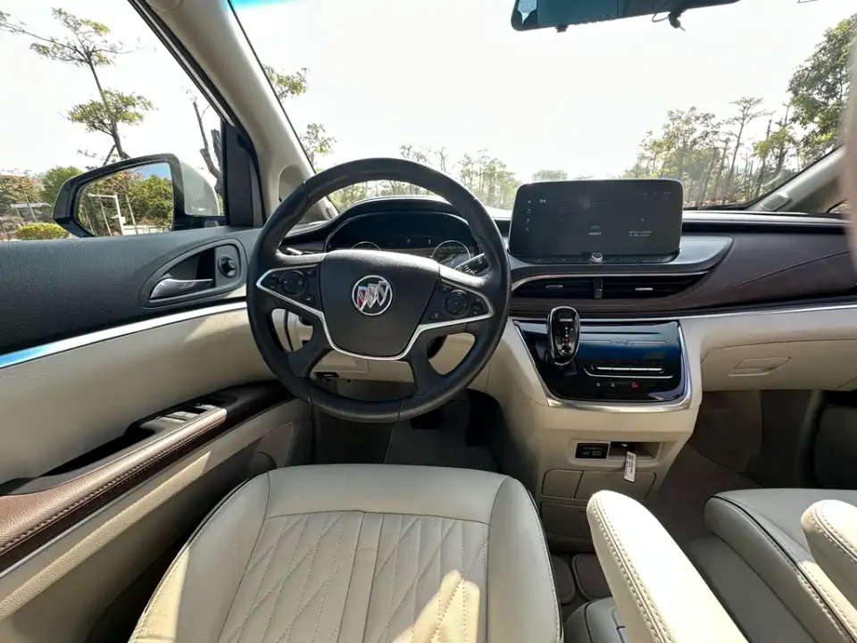 Buick GL8