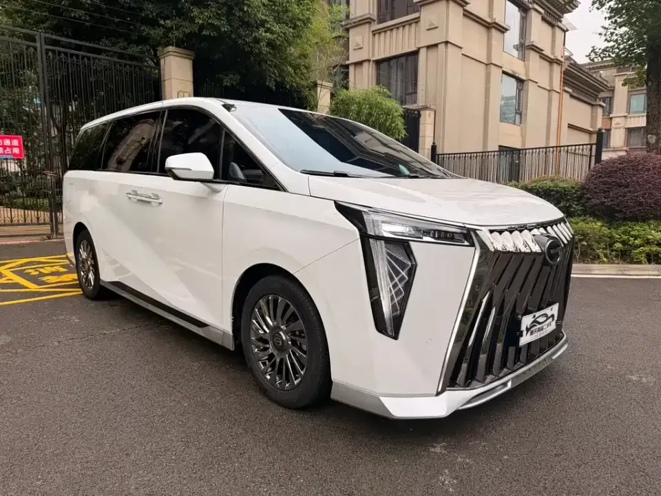 GAC Trumpchi M8