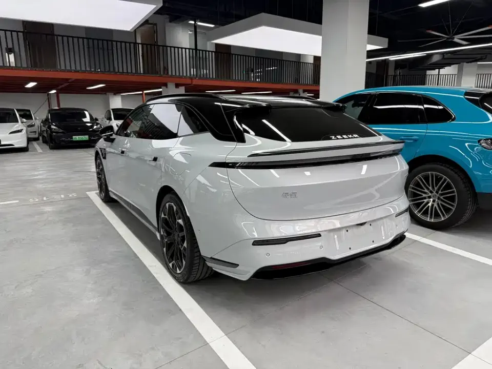 Zeekr 007GT