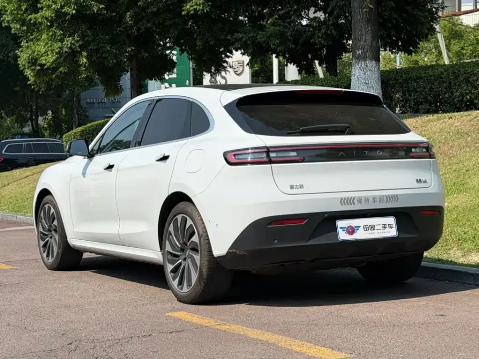 AITO AITO M5