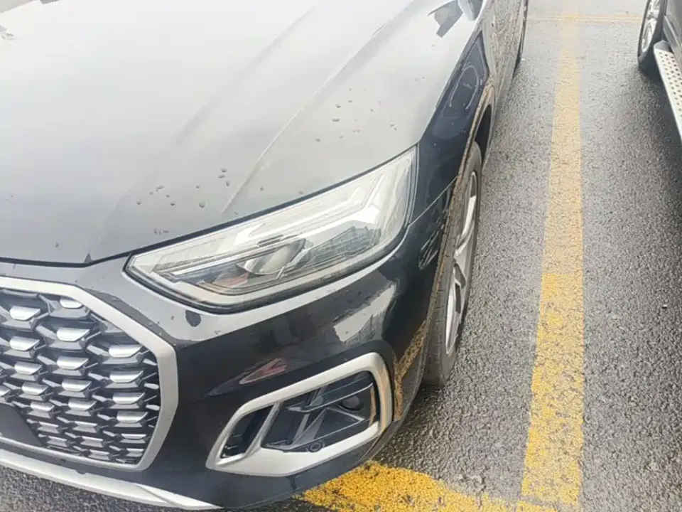 Audi Q5L Sportback