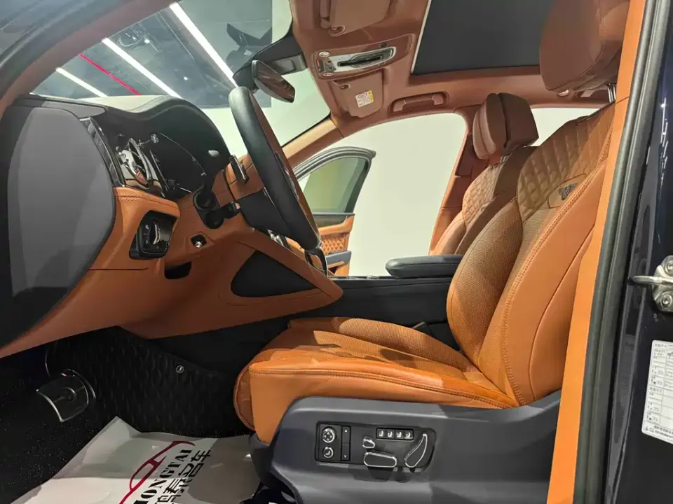 Bentley Bentayga PHEV