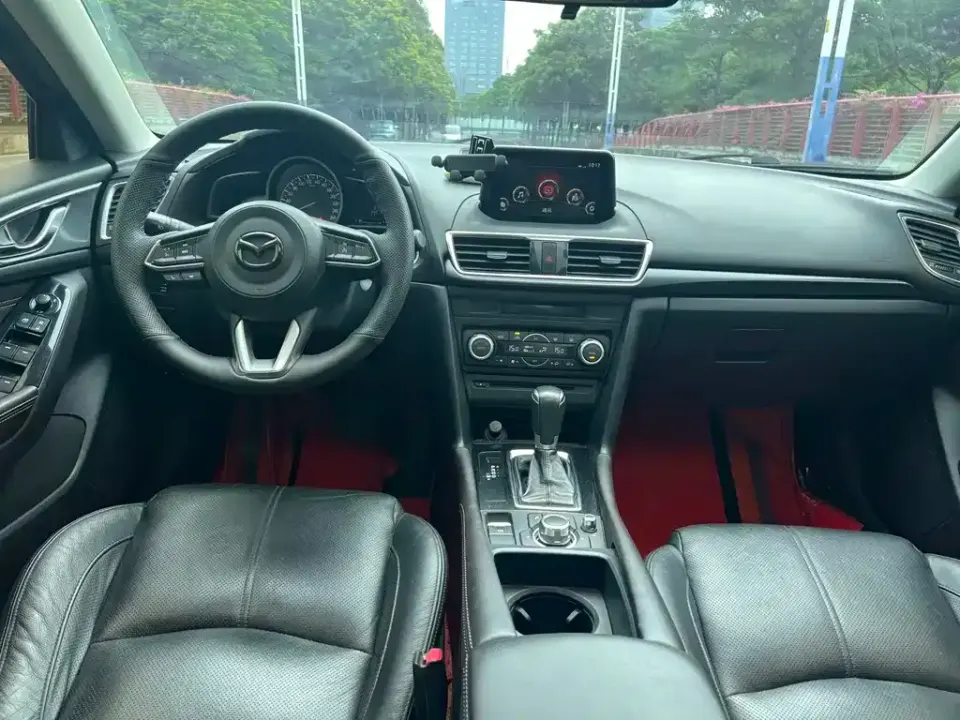 Mazda 3 Axela