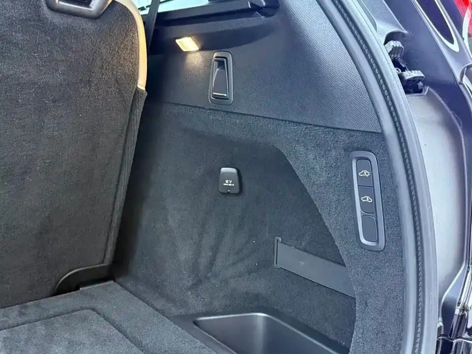 Volvo XC90 PHEV