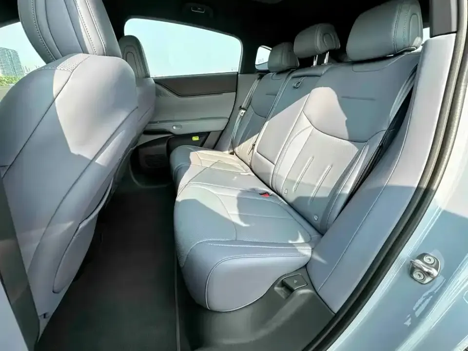 Xpeng G6