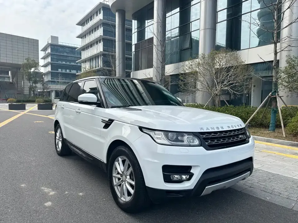 Land Rover Sport
